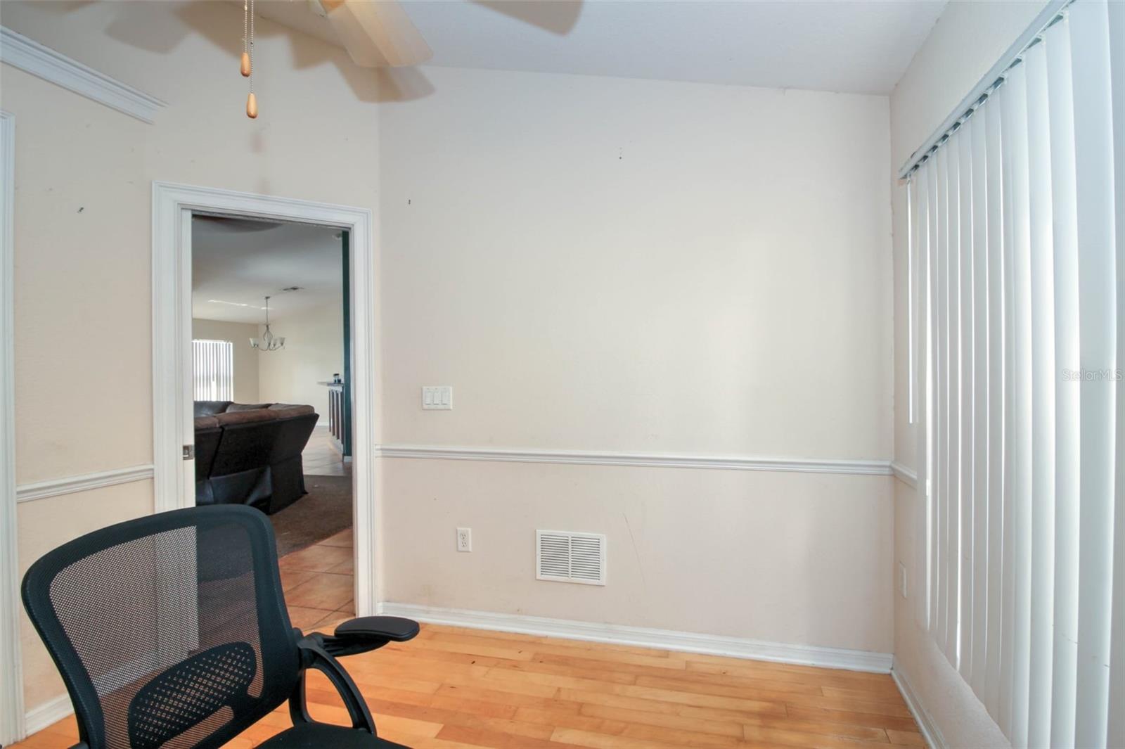 Image 23 of 31 For 4938 99th Place