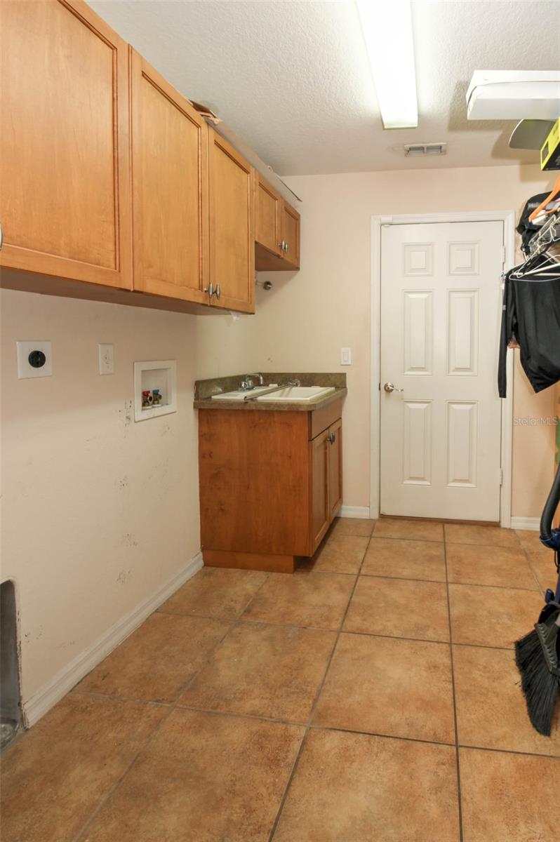 Image 30 of 31 For 4938 99th Place