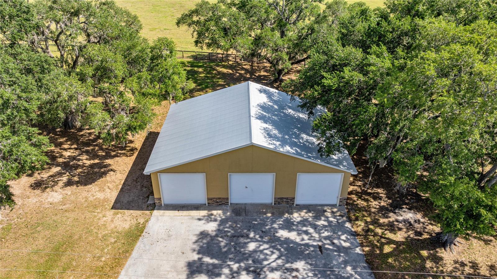 Image 11 of 48 For 20551 80th Street