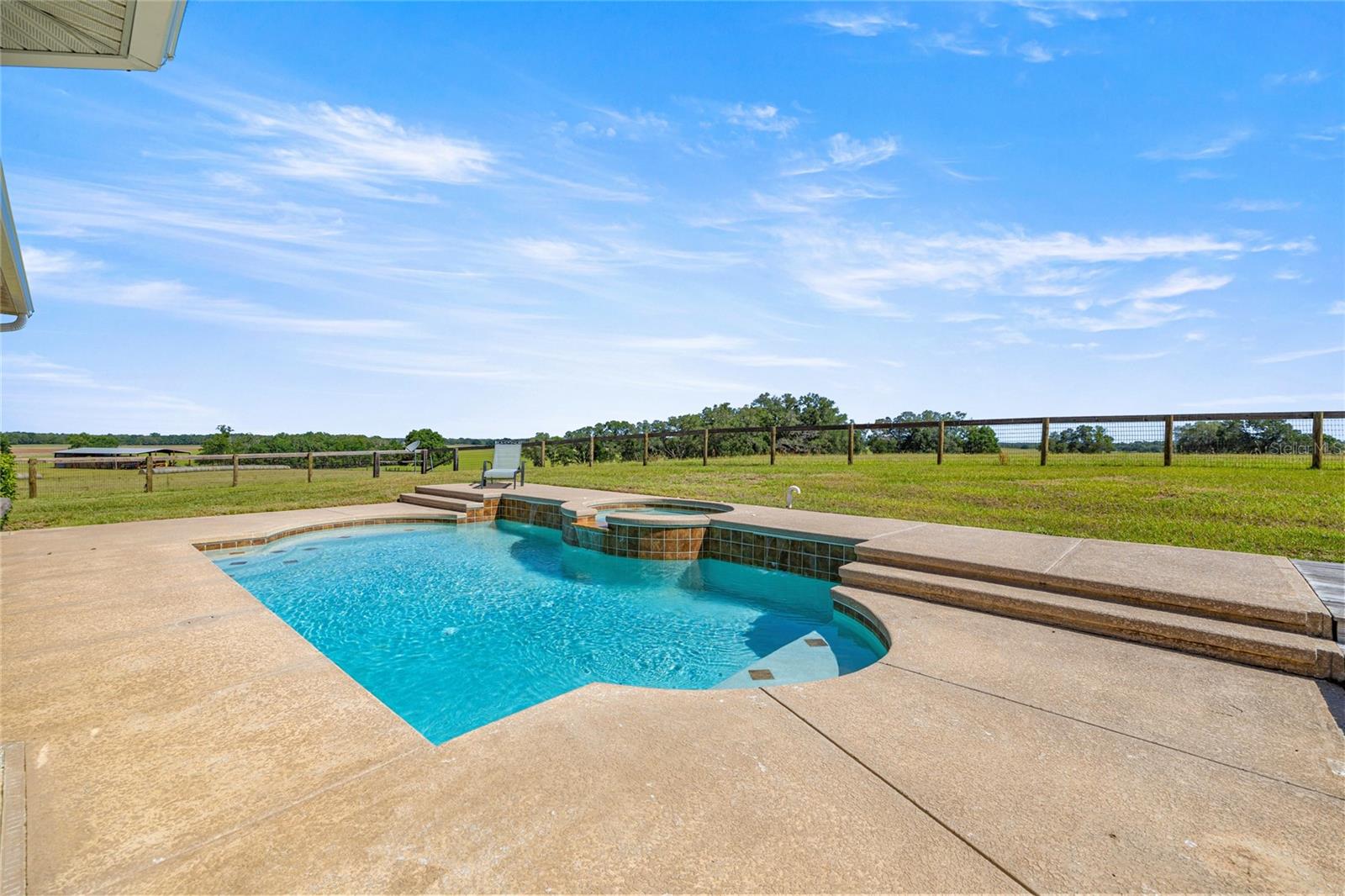 Image 6 of 48 For 20551 80th Street