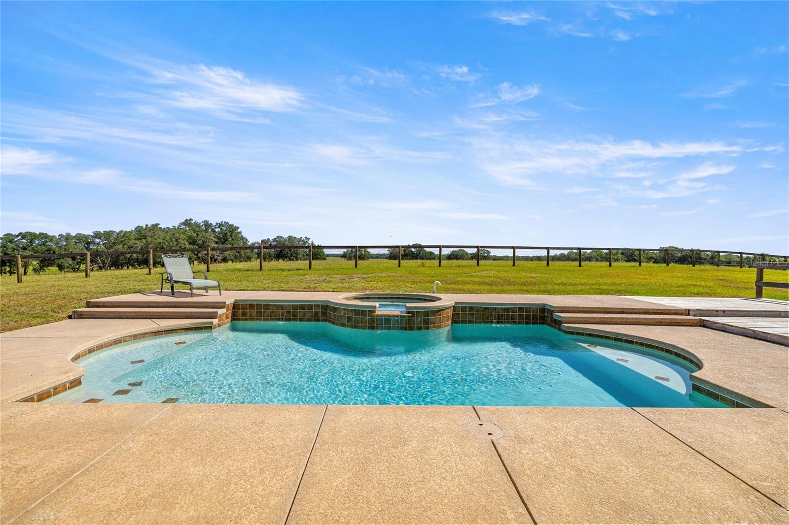 Image 7 of 48 For 20551 80th Street