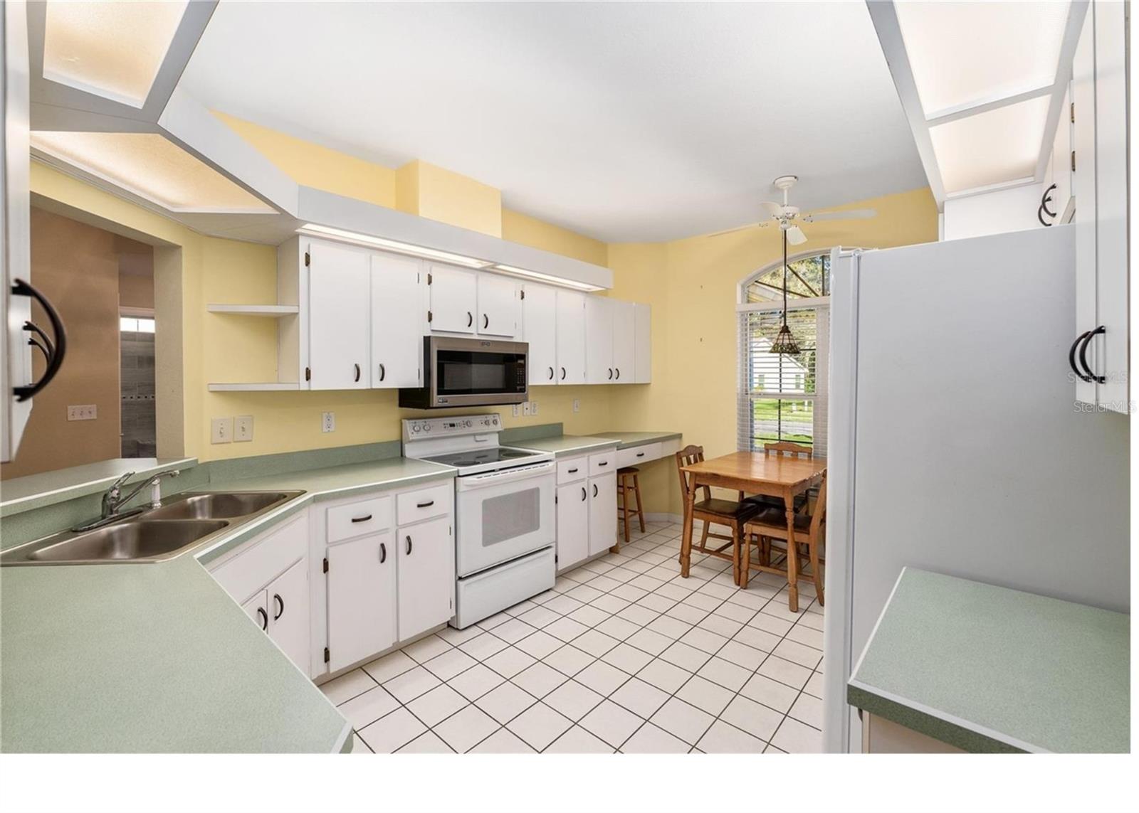 Image 6 of 11 For 11631 71st Circle