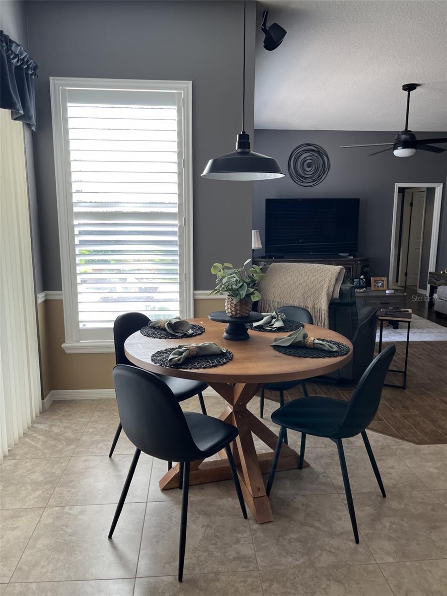 Image 17 of 77 For 28702 Crooked Stick Court