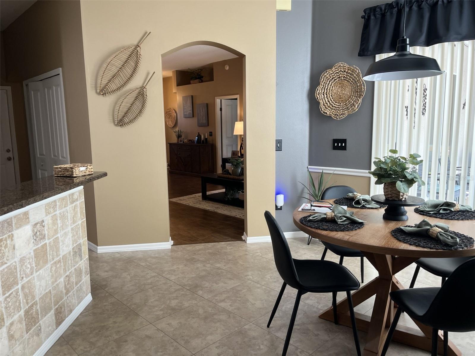 Image 18 of 77 For 28702 Crooked Stick Court