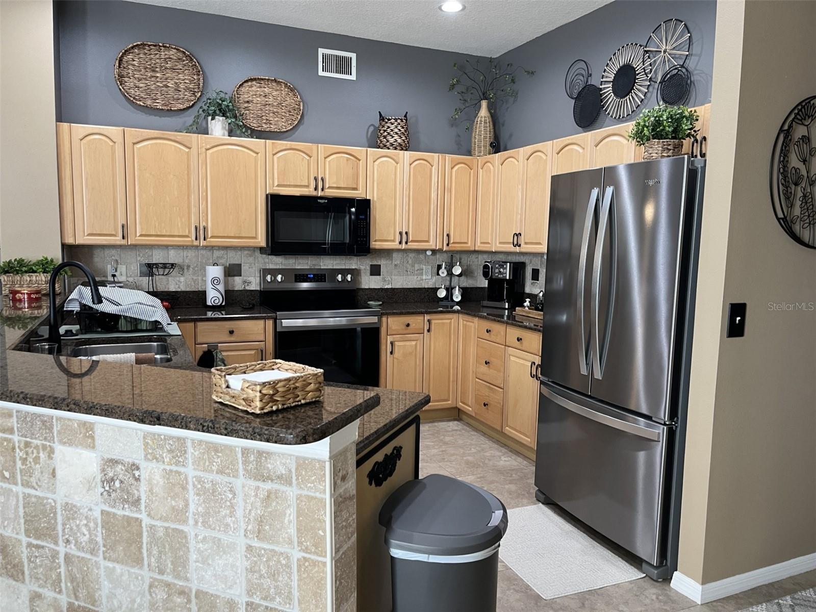 Image 20 of 77 For 28702 Crooked Stick Court