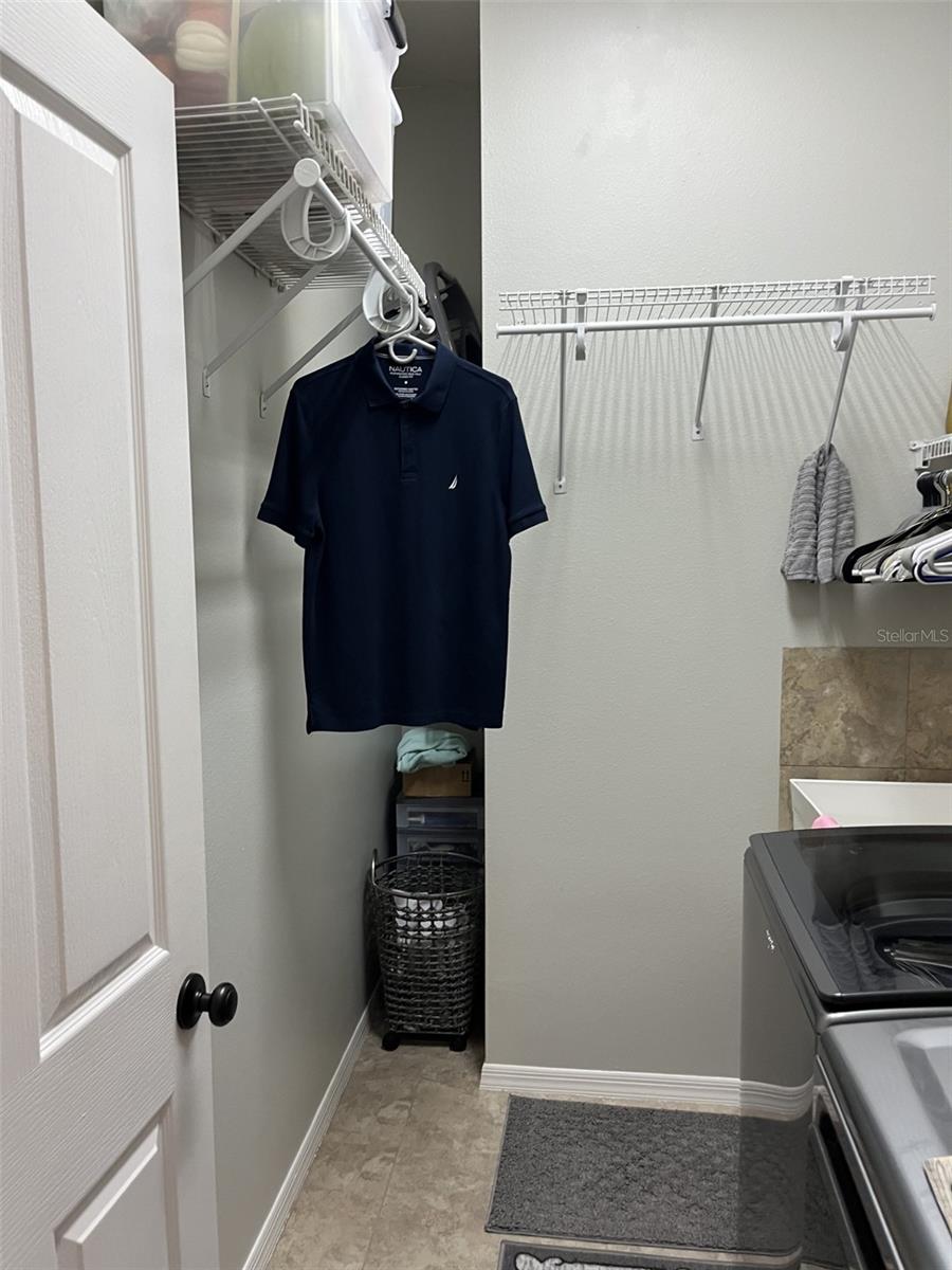 Image 33 of 77 For 28702 Crooked Stick Court