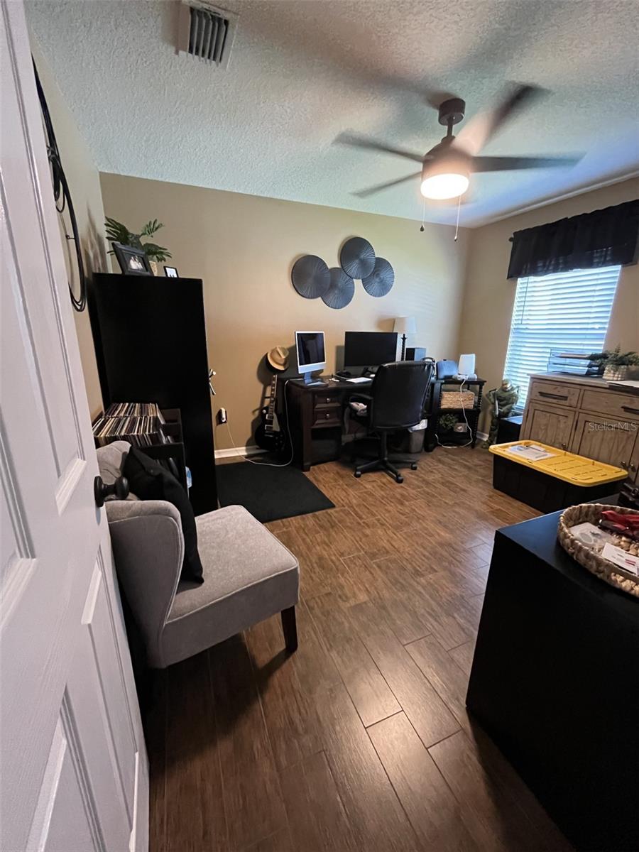 Image 47 of 77 For 28702 Crooked Stick Court