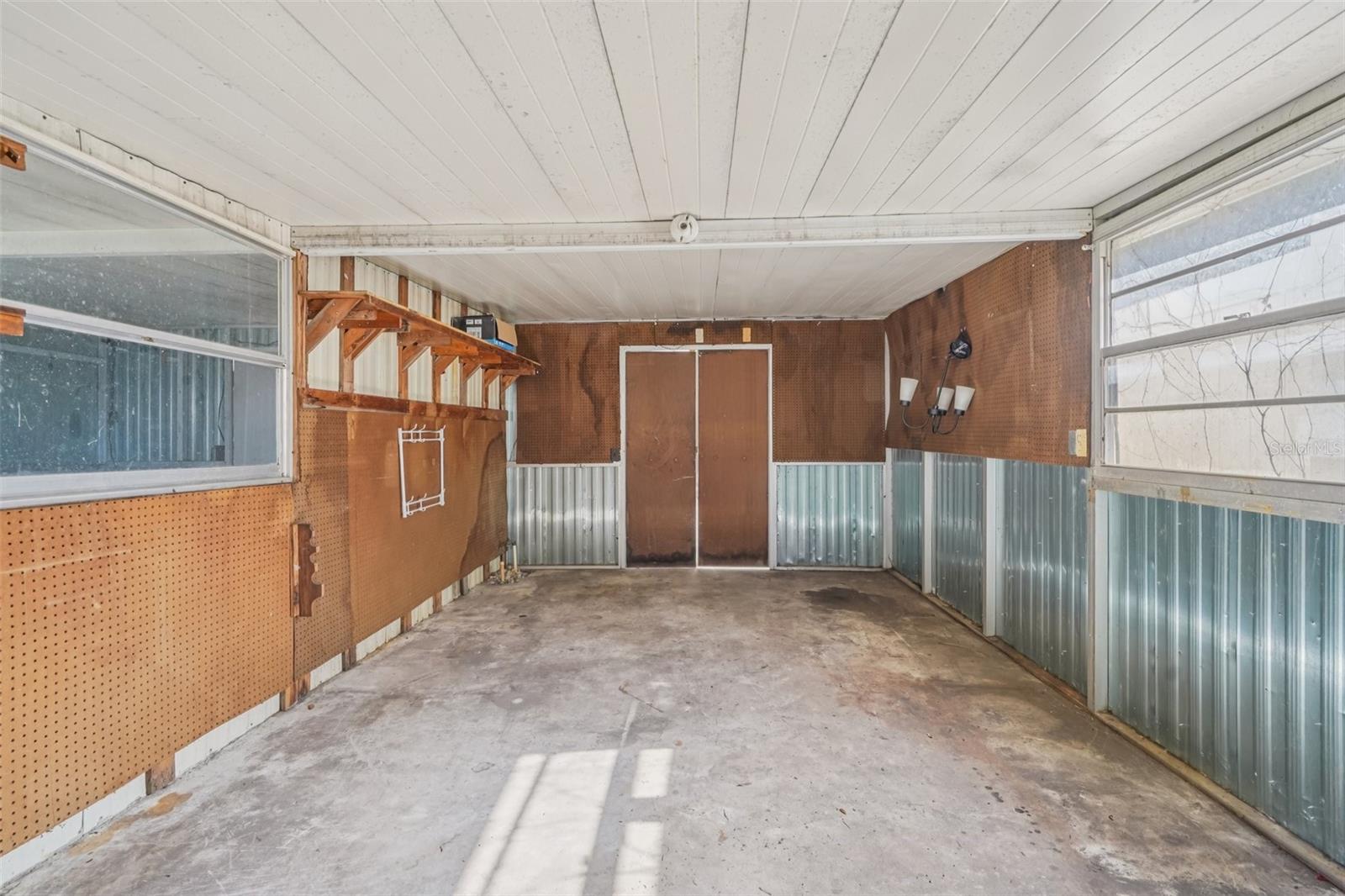 Image 27 of 34 For 15050 105th Avenue