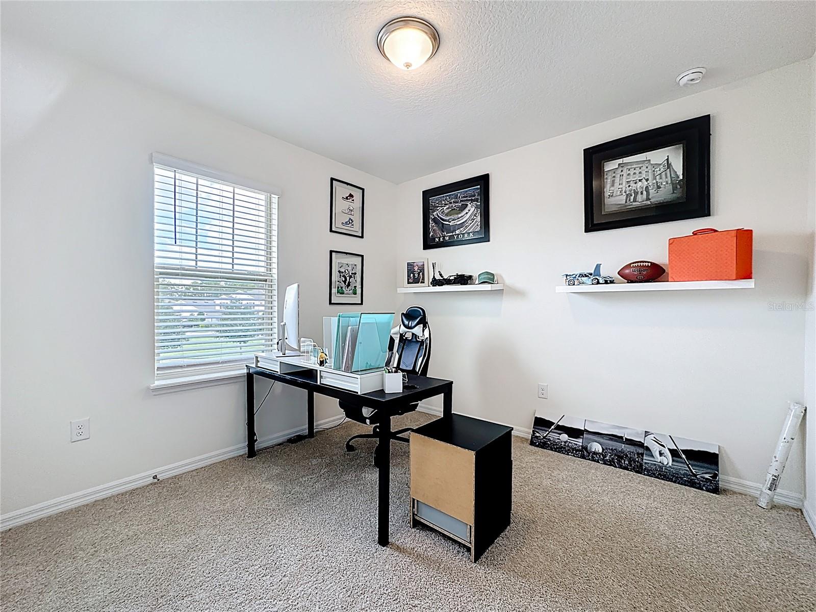 Image 24 of 74 For 16632 Point Rock Drive