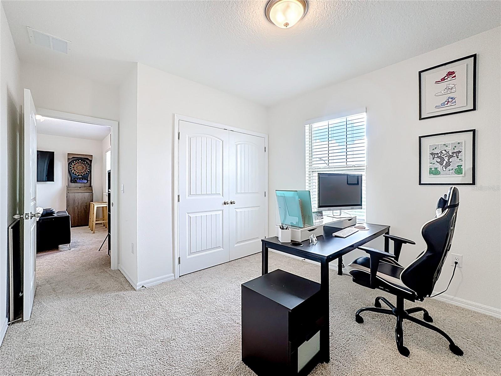 Image 25 of 74 For 16632 Point Rock Drive