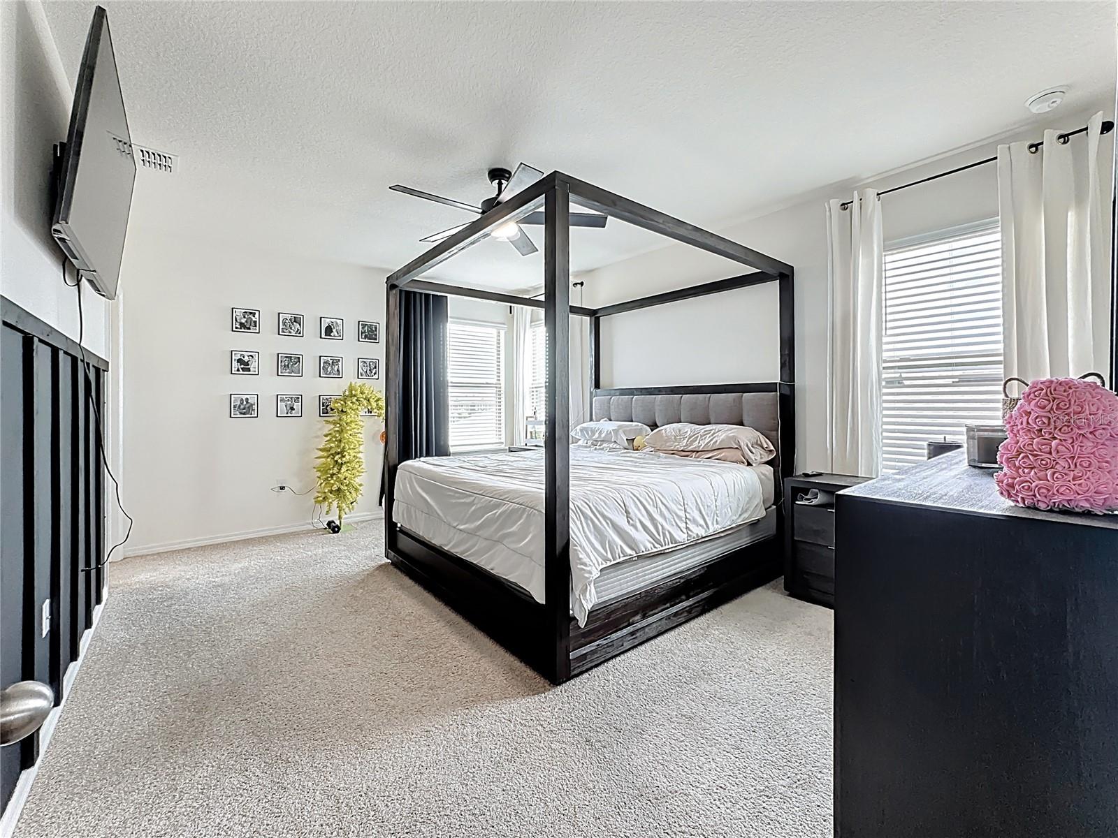 Image 36 of 74 For 16632 Point Rock Drive