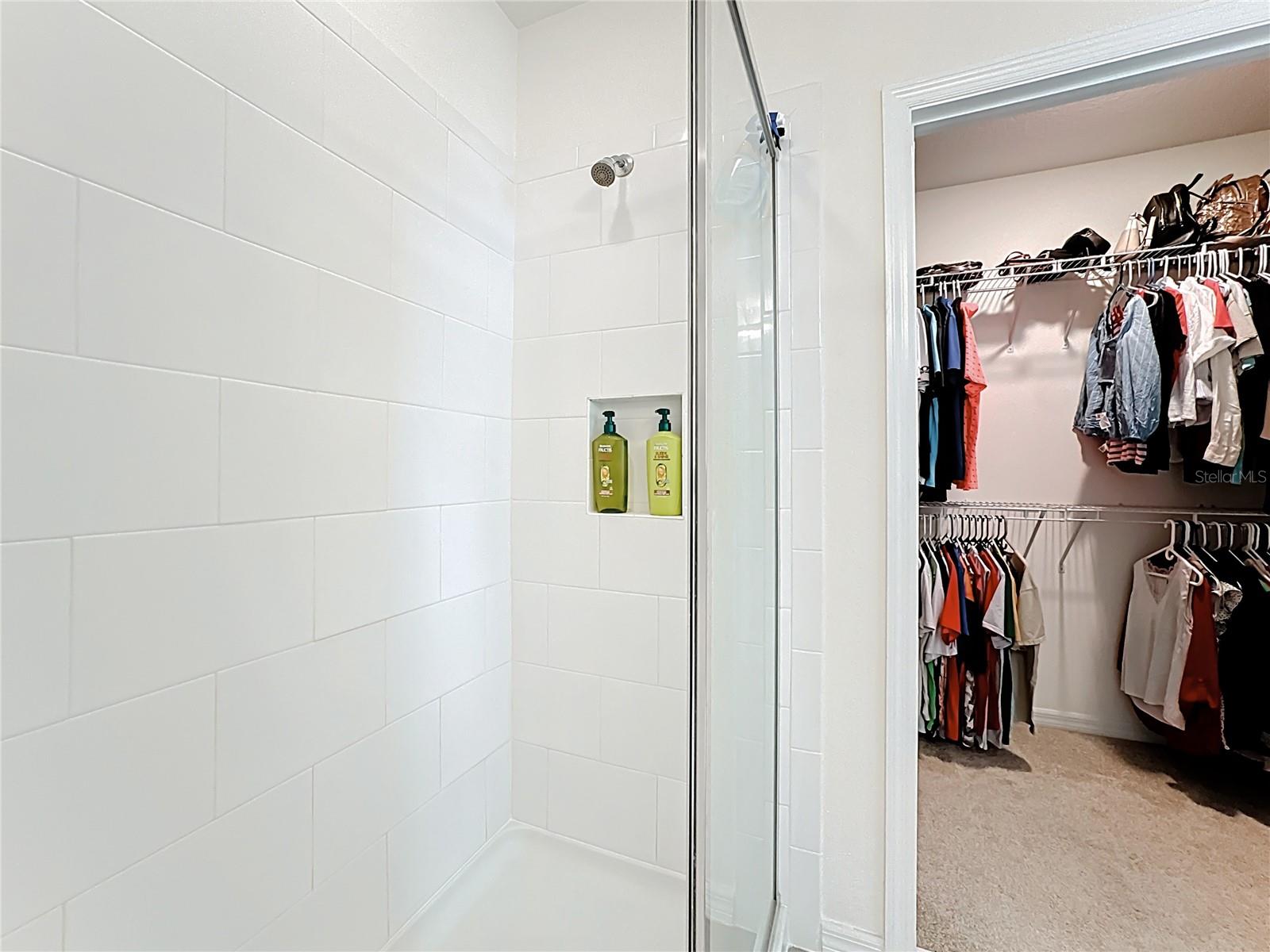 Image 41 of 74 For 16632 Point Rock Drive