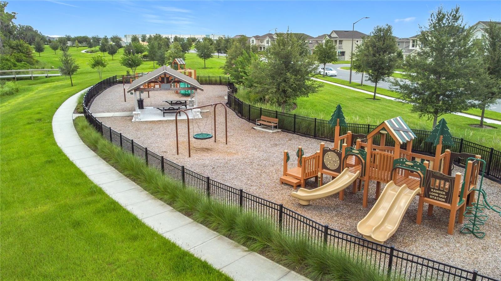 Image 70 of 74 For 16632 Point Rock Drive