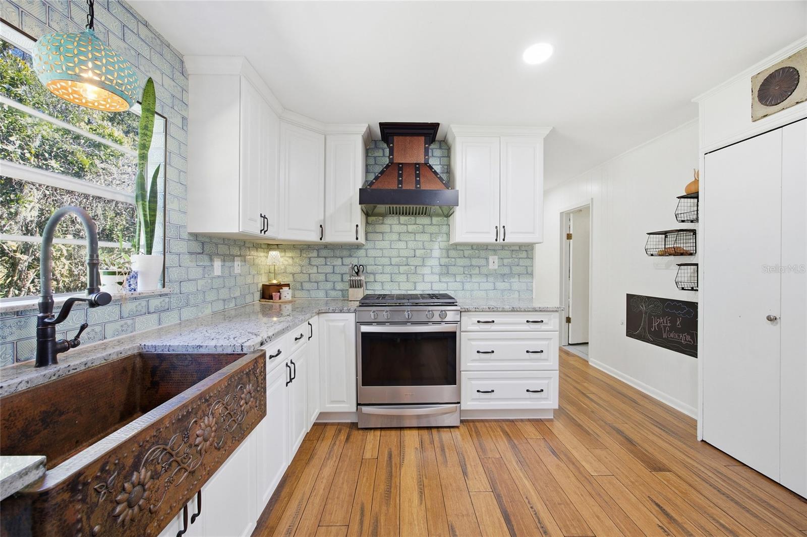 Image 16 of 48 For 10550 222nd Place Road