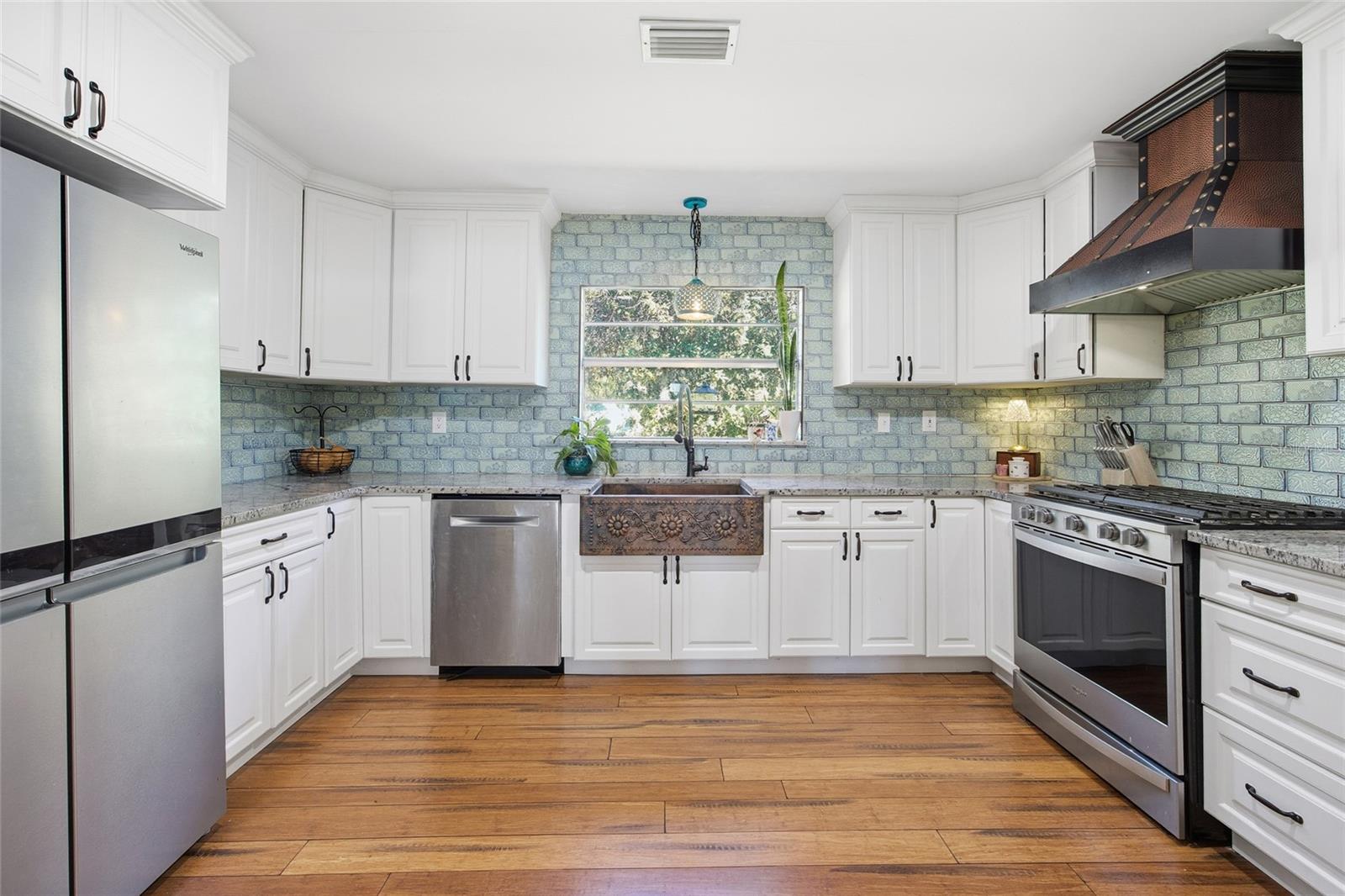 Image 17 of 48 For 10550 222nd Place Road