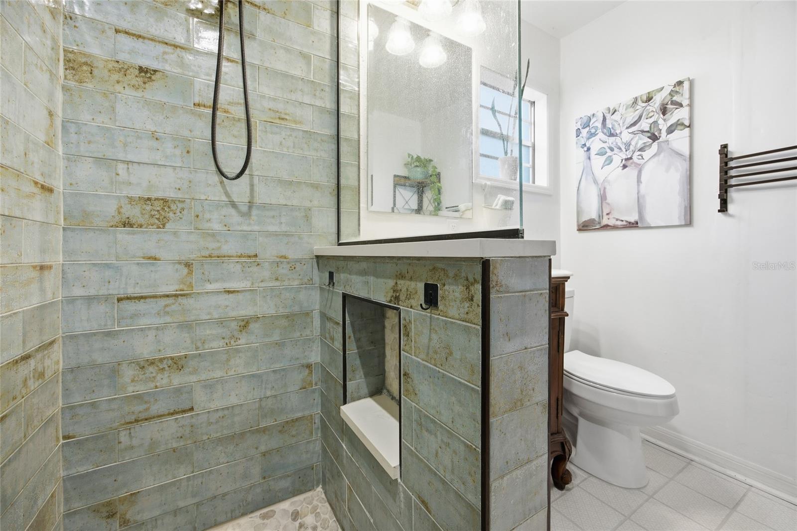 Image 22 of 48 For 10550 222nd Place Road