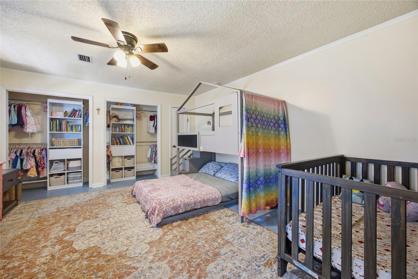 Image 23 of 48 For 10550 222nd Place Road