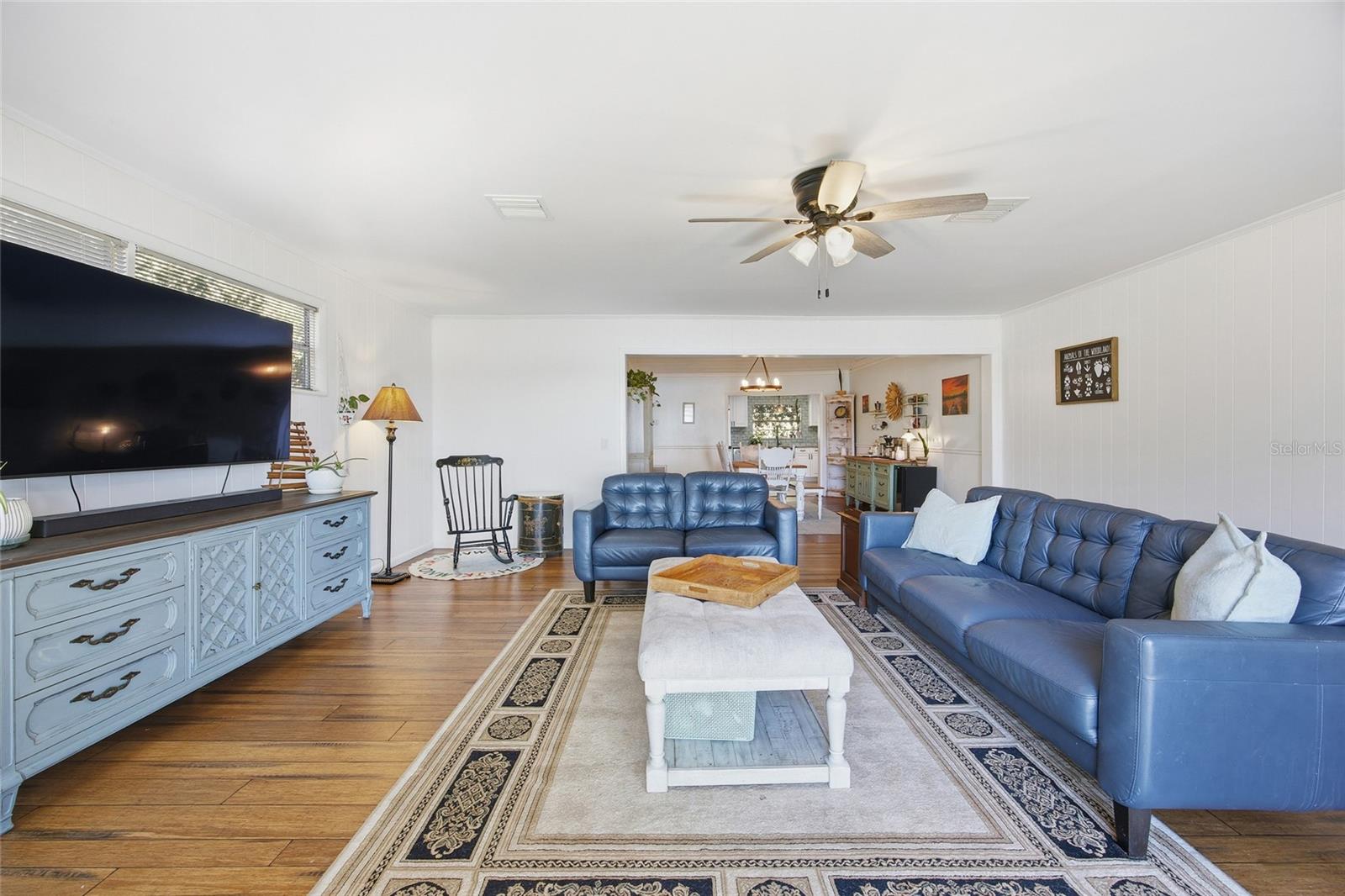 Image 6 of 48 For 10550 222nd Place Road