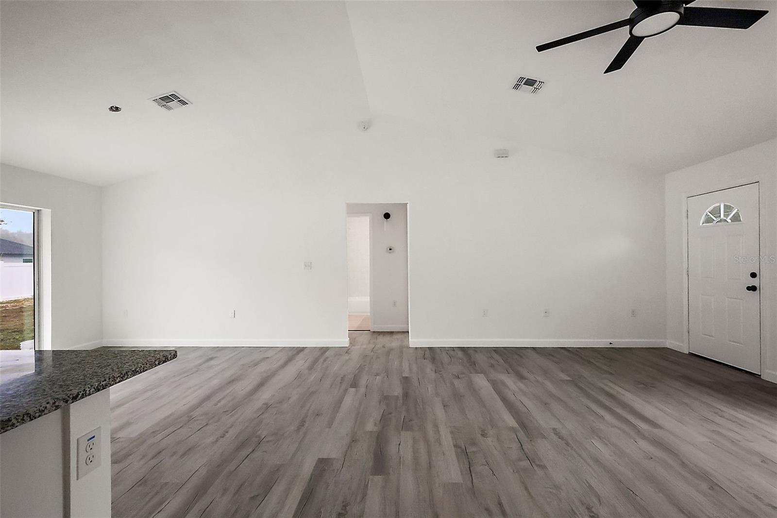 Image 11 of 21 For 13526 113th Lane