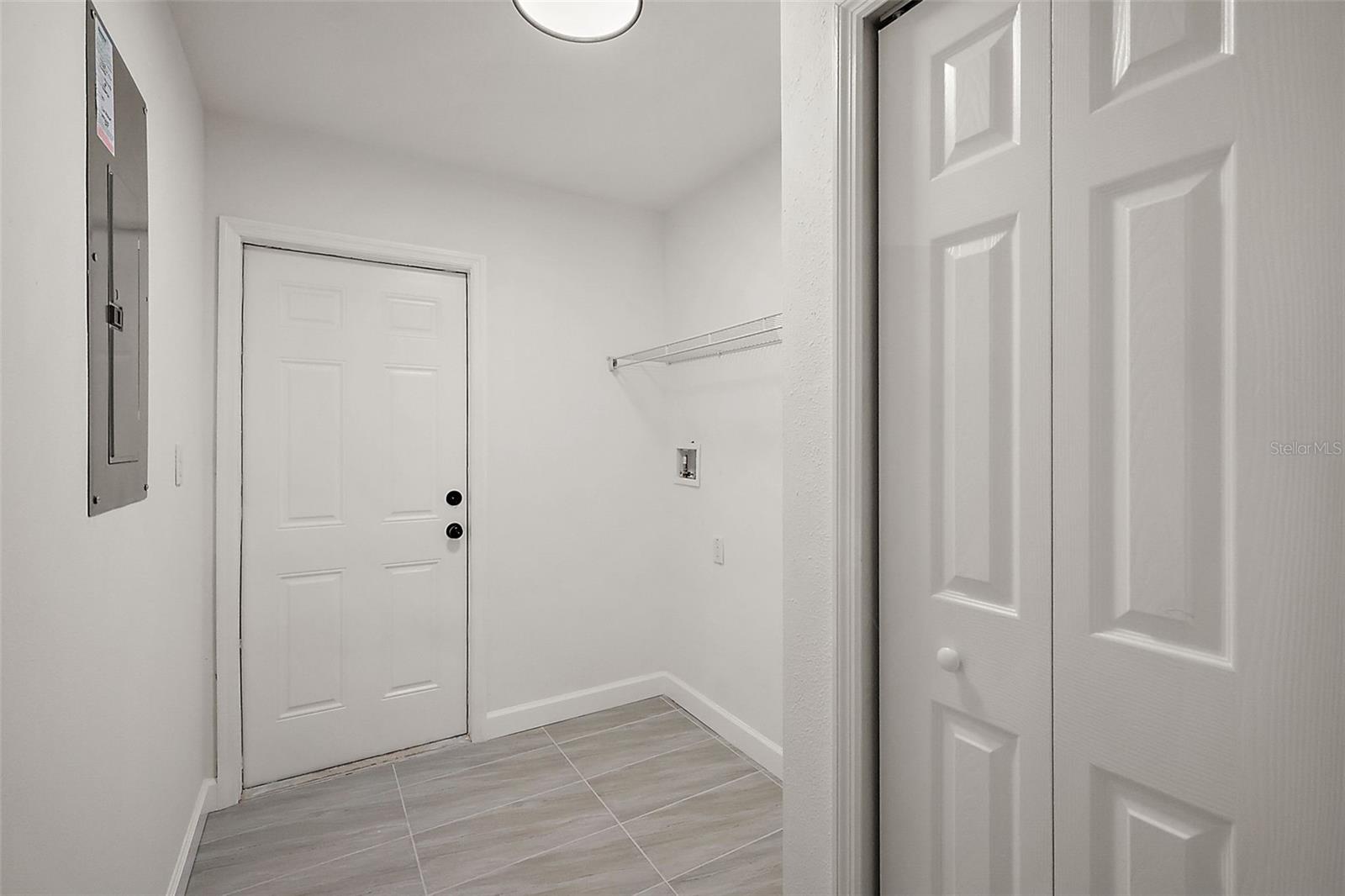 Image 2 of 21 For 13526 113th Lane