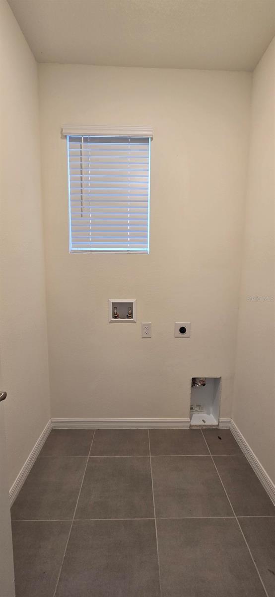 Image 14 of 14 For 5530 40th Loop