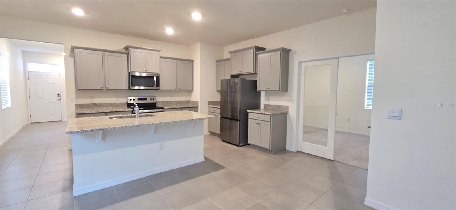 Image 5 of 14 For 5530 40th Loop