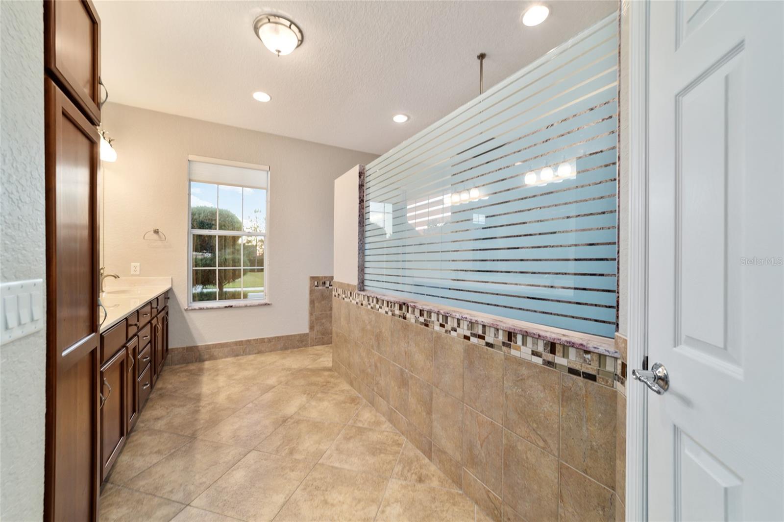 Image 27 of 69 For 7455 97th Terrace Road