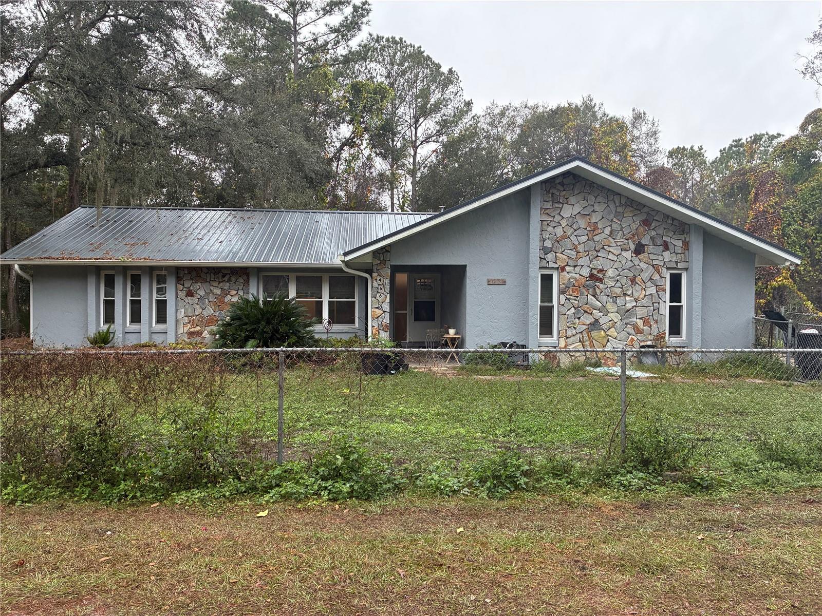 Details for 4660 160th Court, OCKLAWAHA, FL 32179