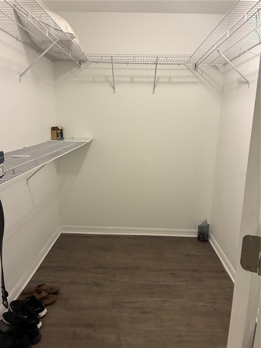 Image 12 of 24 For 4660 160th Court