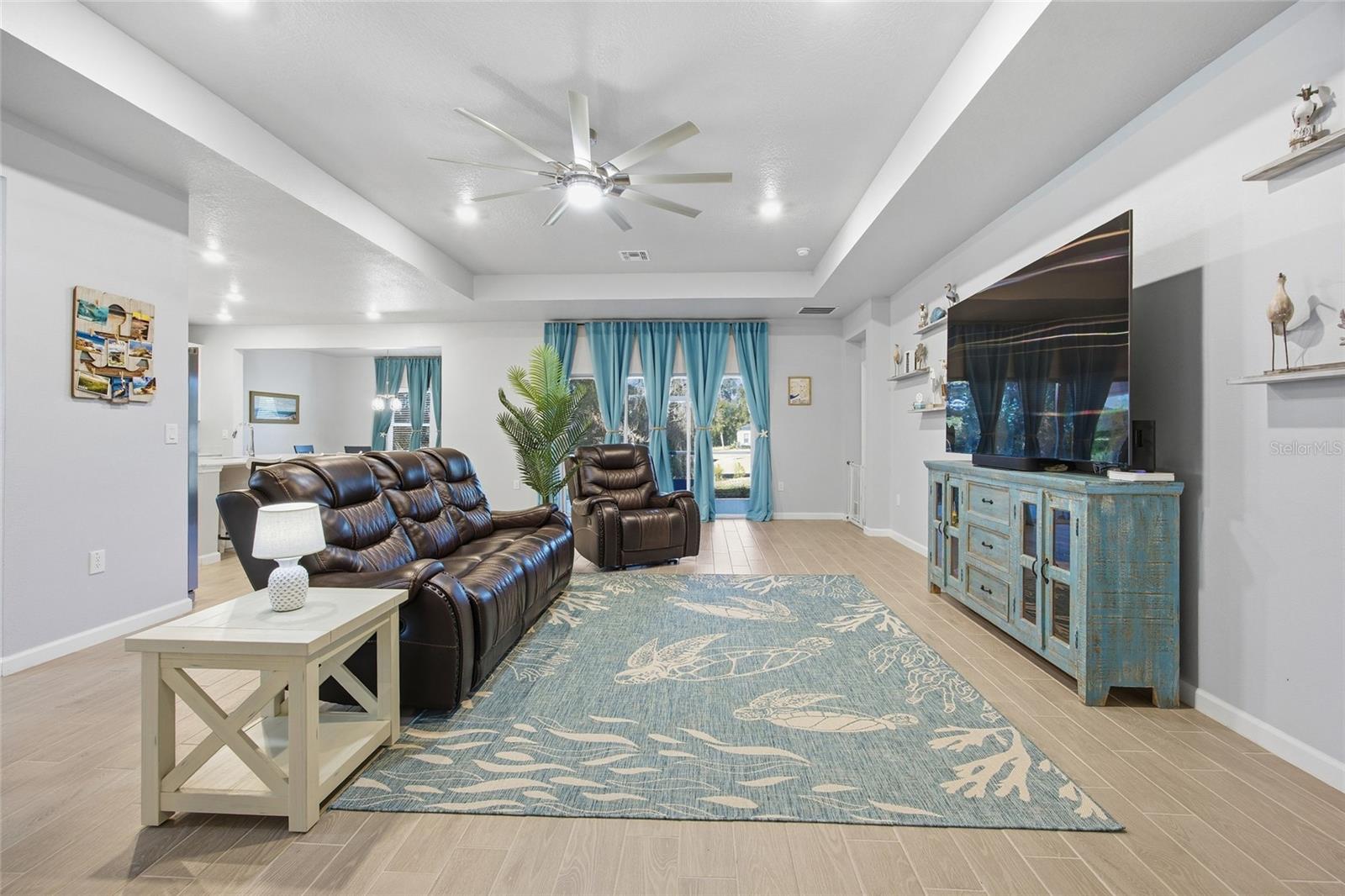 Image 14 of 51 For 7834 194th Court