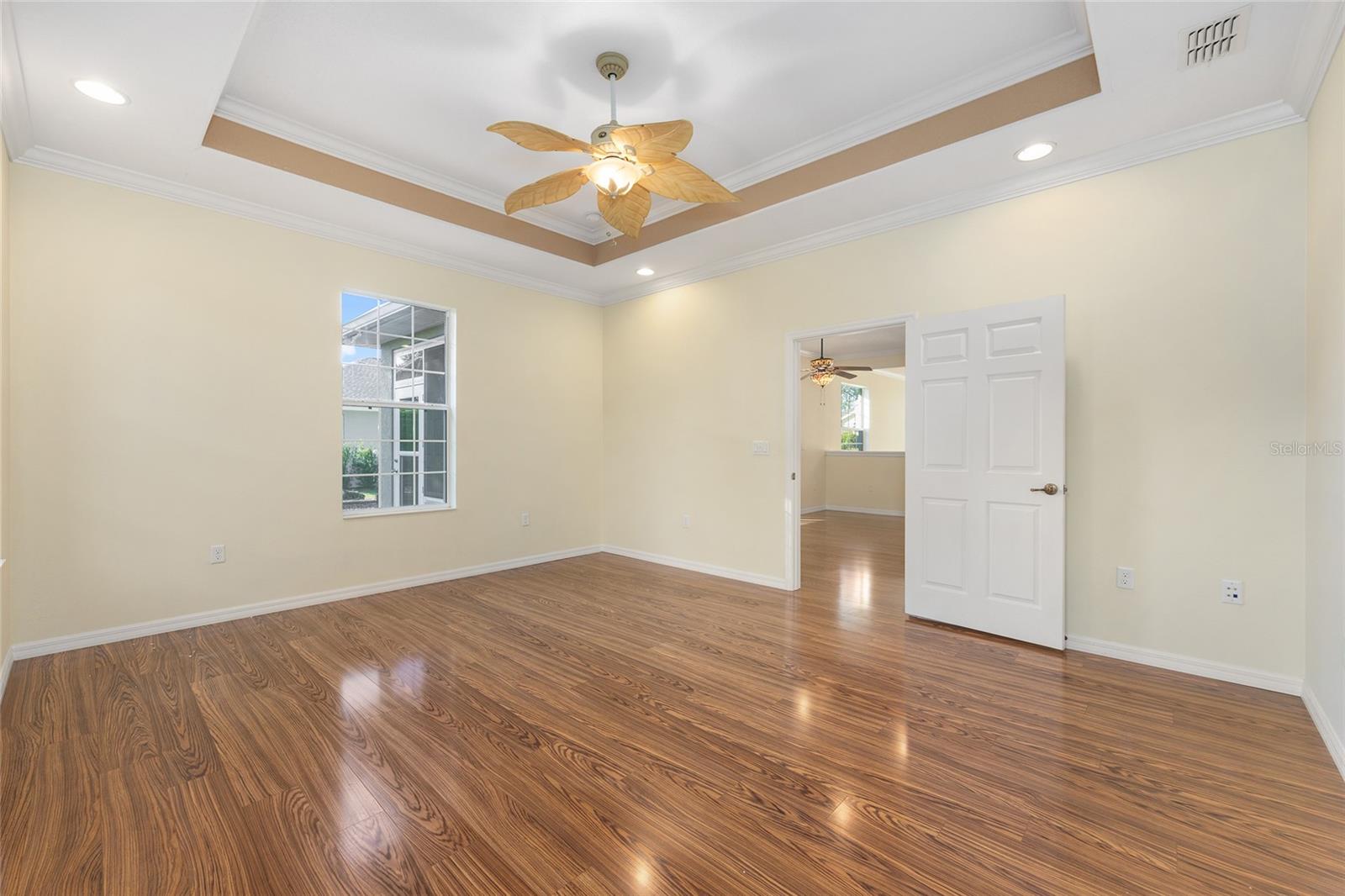 Image 25 of 48 For 8650 83rd Loop