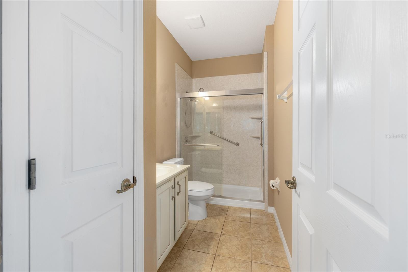 Image 33 of 48 For 8650 83rd Loop