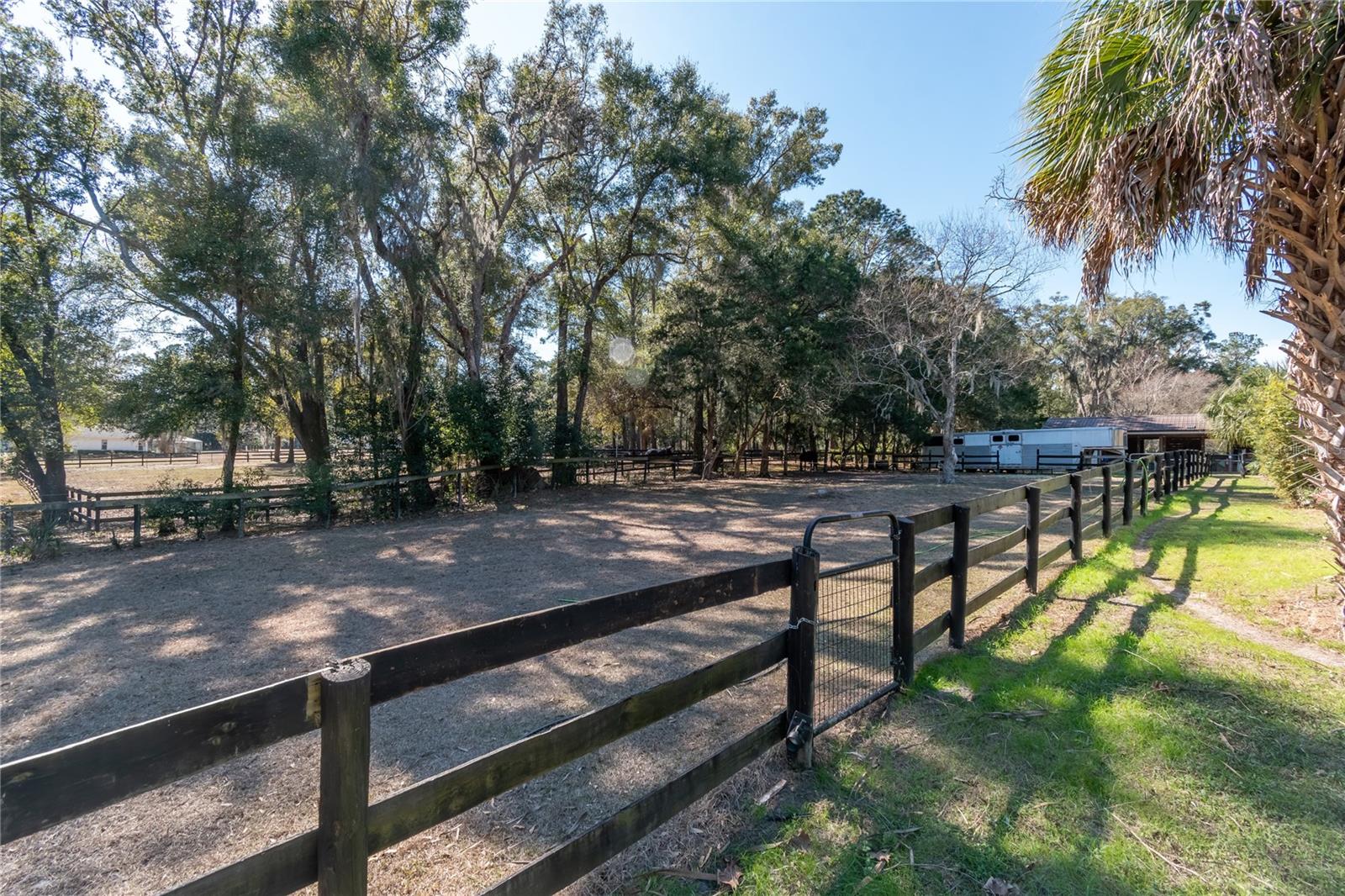 Image 41 of 55 For 26 Wood Ridge Drive