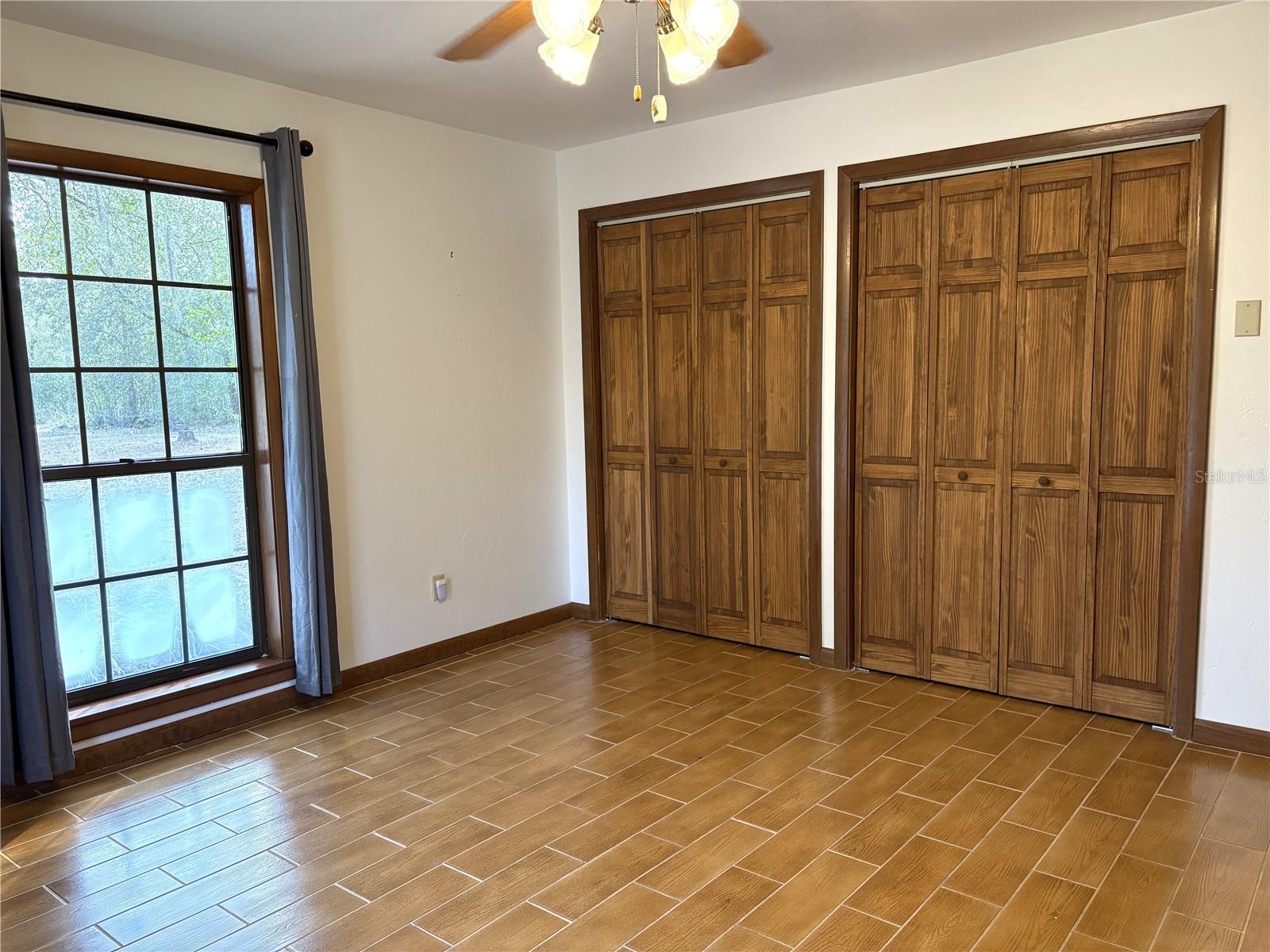 Image 34 of 52 For 2272 Grandview Avenue