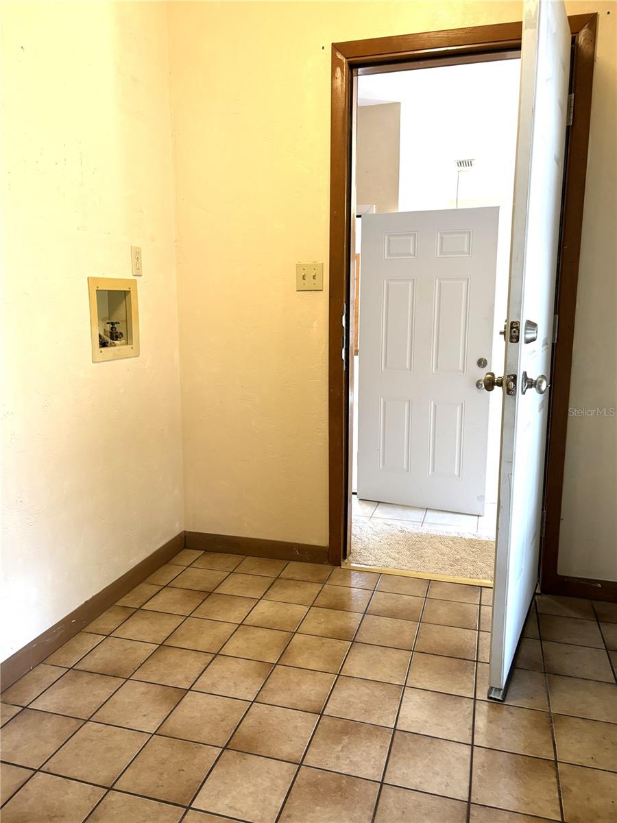 Image 38 of 52 For 2272 Grandview Avenue