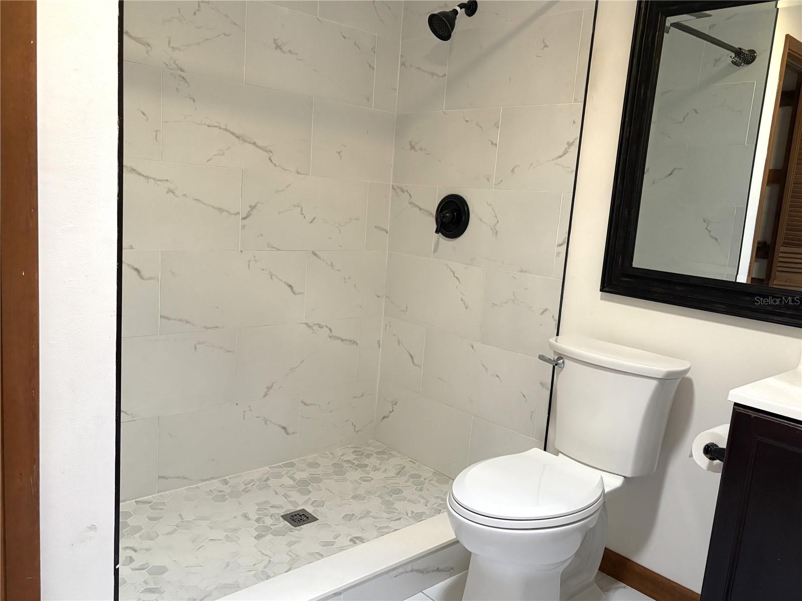 Image 40 of 52 For 2272 Grandview Avenue