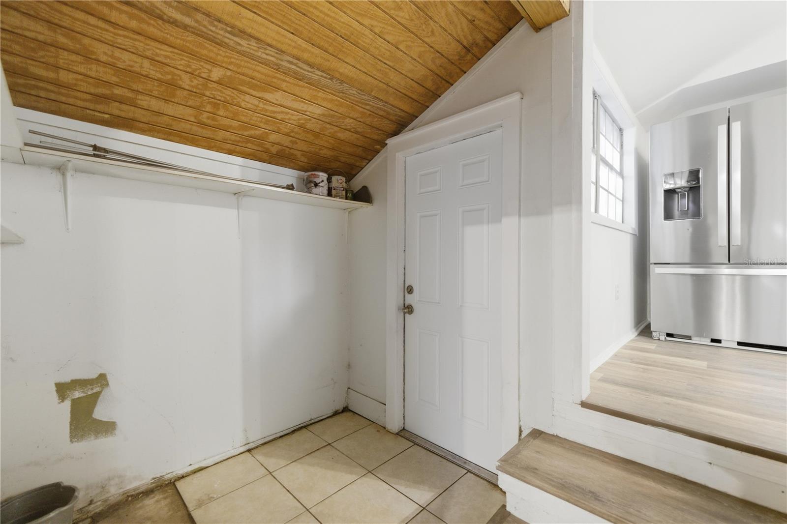 Image 27 of 39 For 604 Ross Street