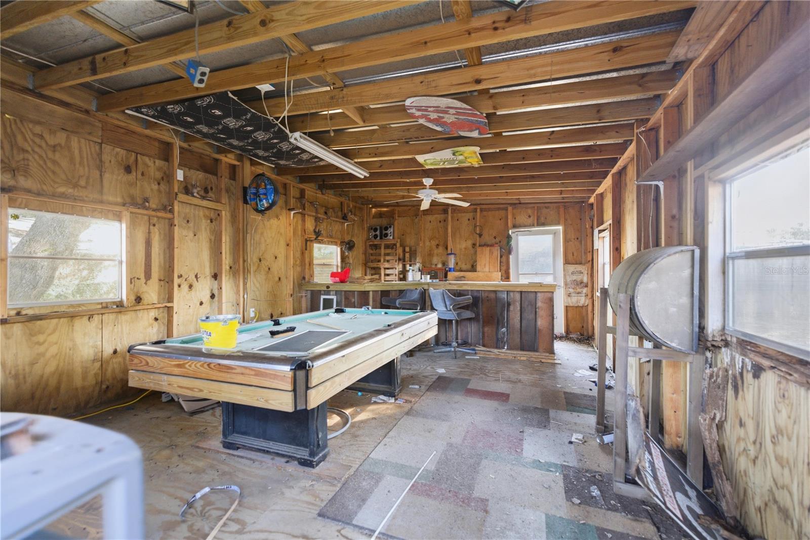 Image 34 of 39 For 604 Ross Street