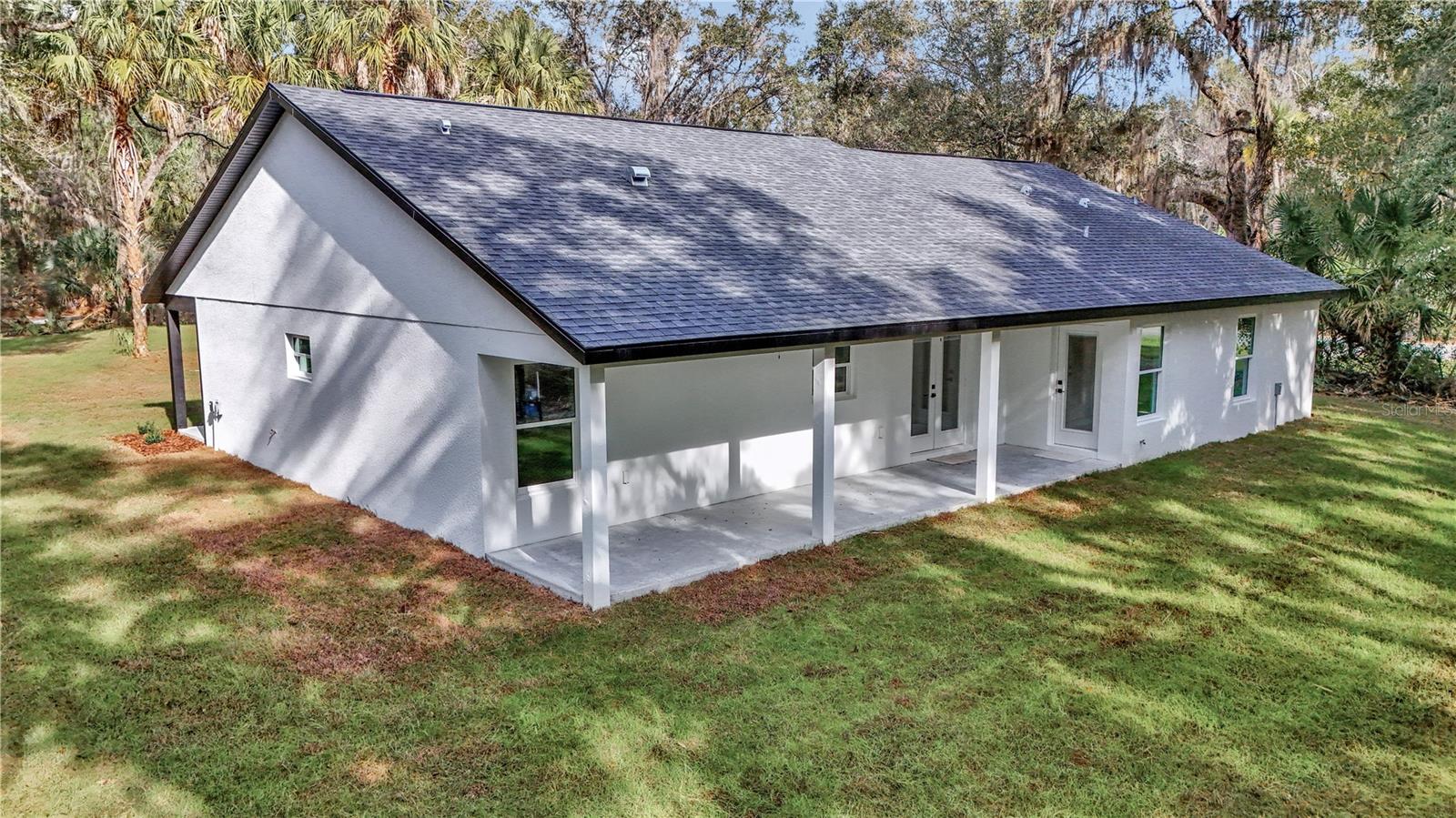 Listing photo id 5 for 12372 Checkerberry Drive