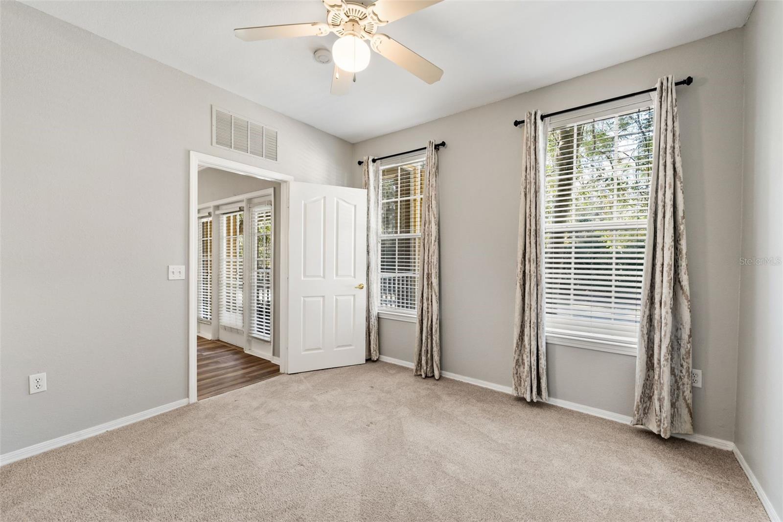 Image 12 of 24 For 2211 16th Terrace 2211