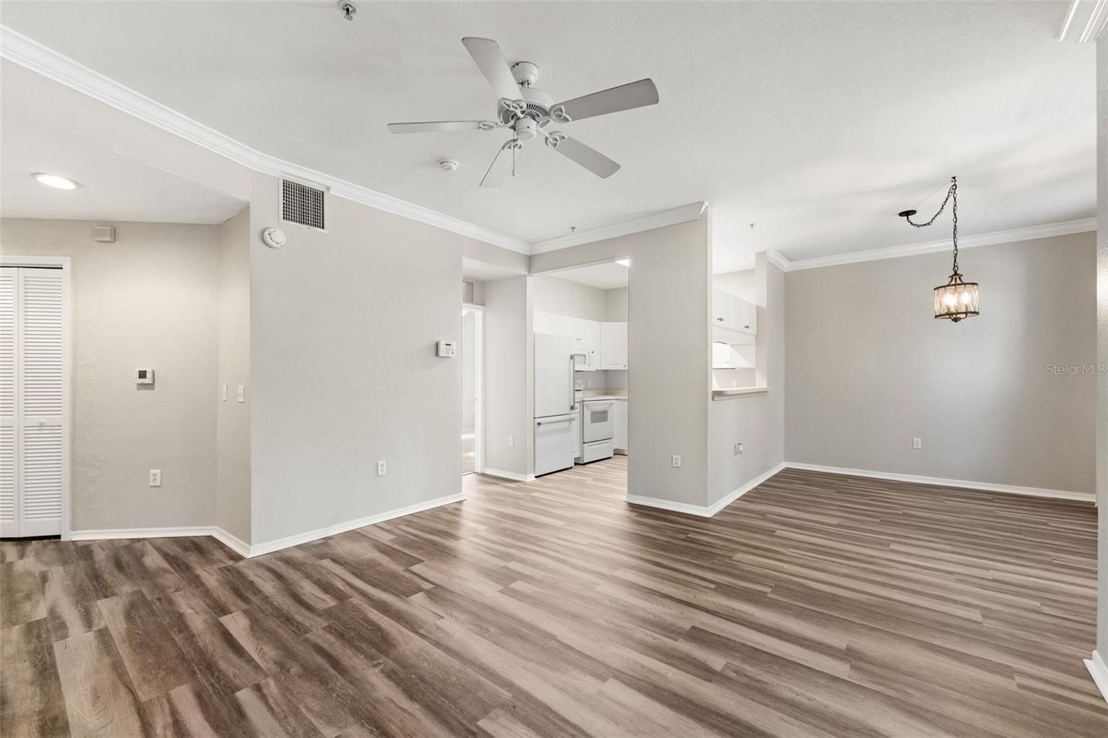 Image 7 of 24 For 2211 16th Terrace 2211