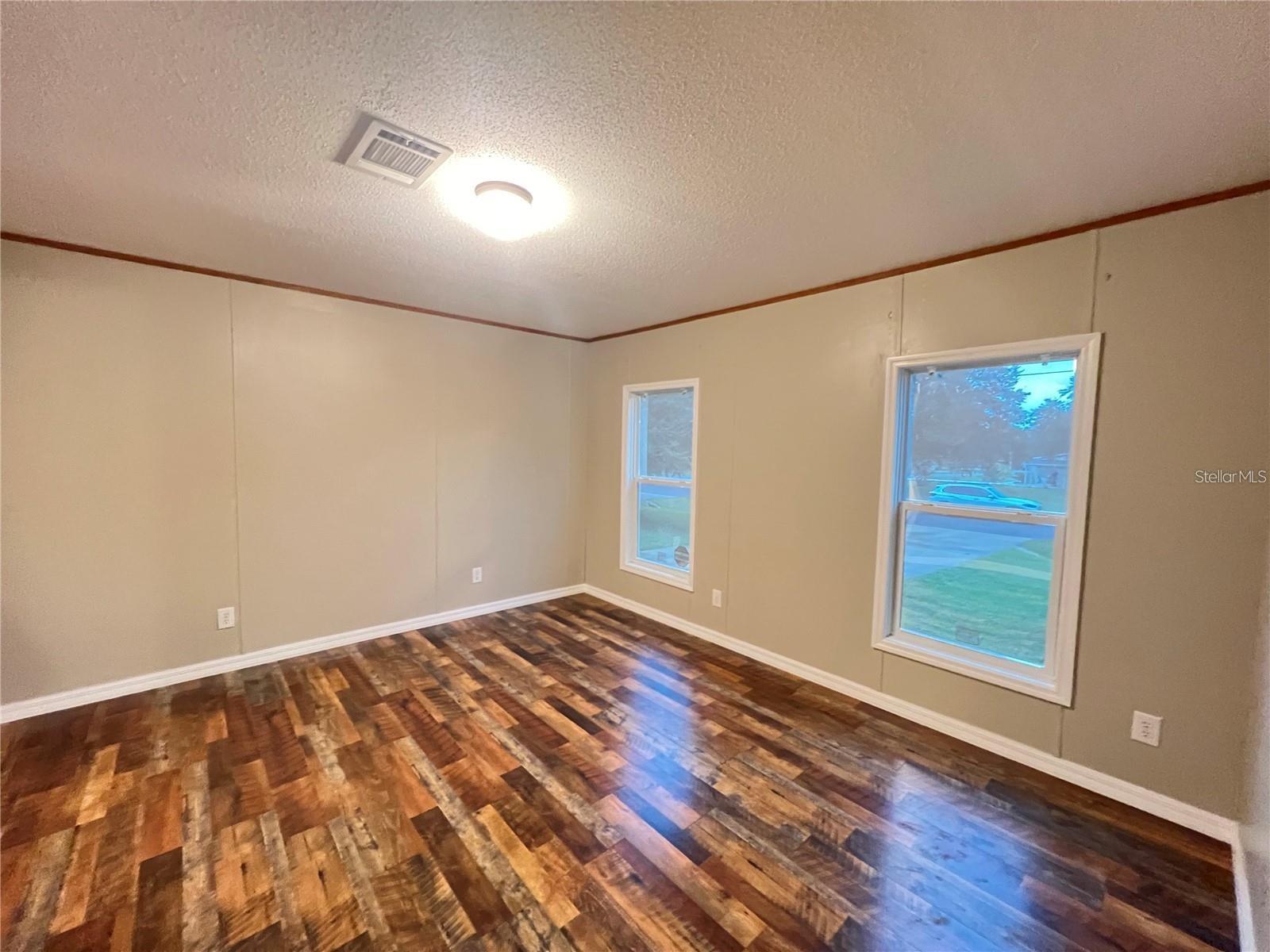 Image 12 of 35 For 10 69th Avenue