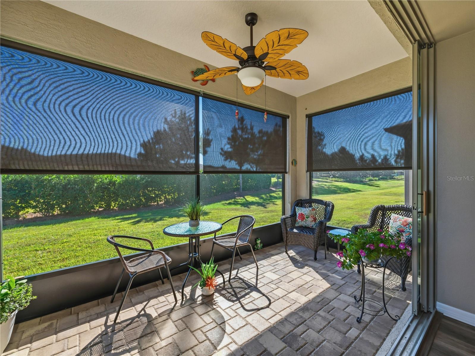 Image 28 of 49 For 9652 63rd Loop