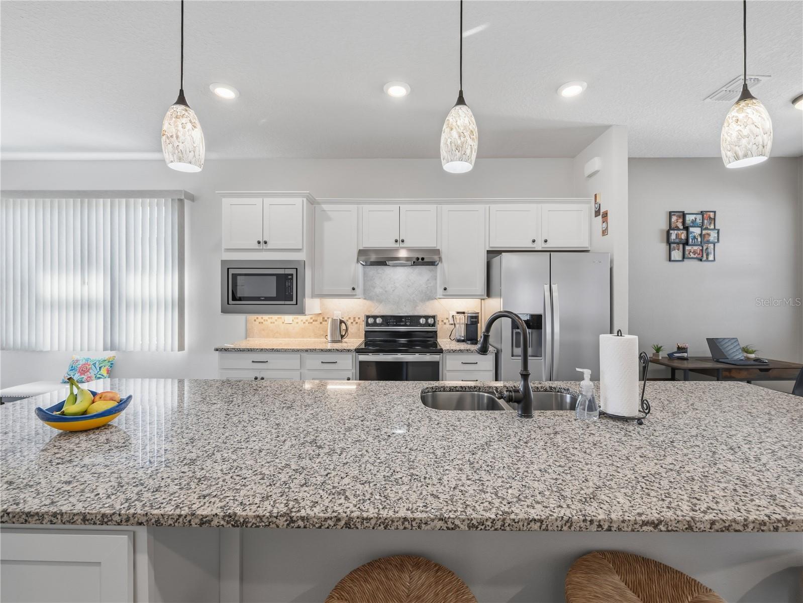 Image 8 of 49 For 9652 63rd Loop