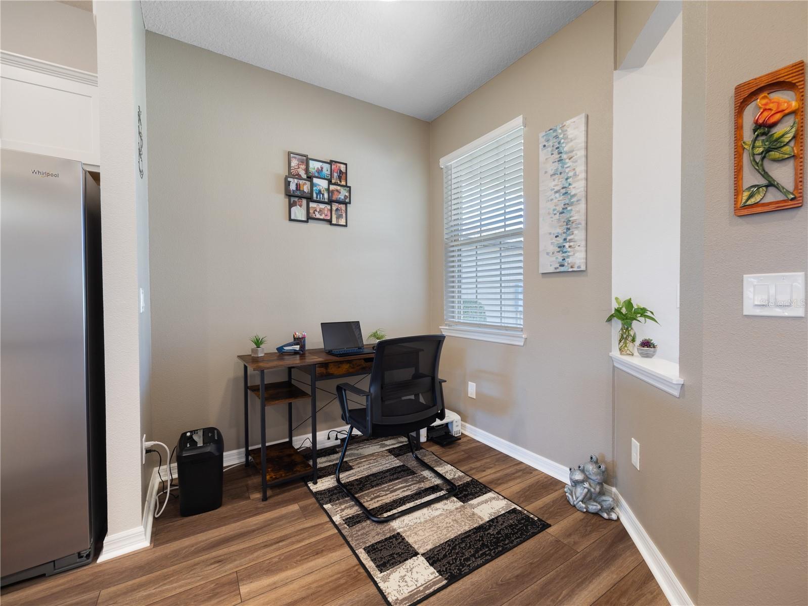 Image 9 of 49 For 9652 63rd Loop