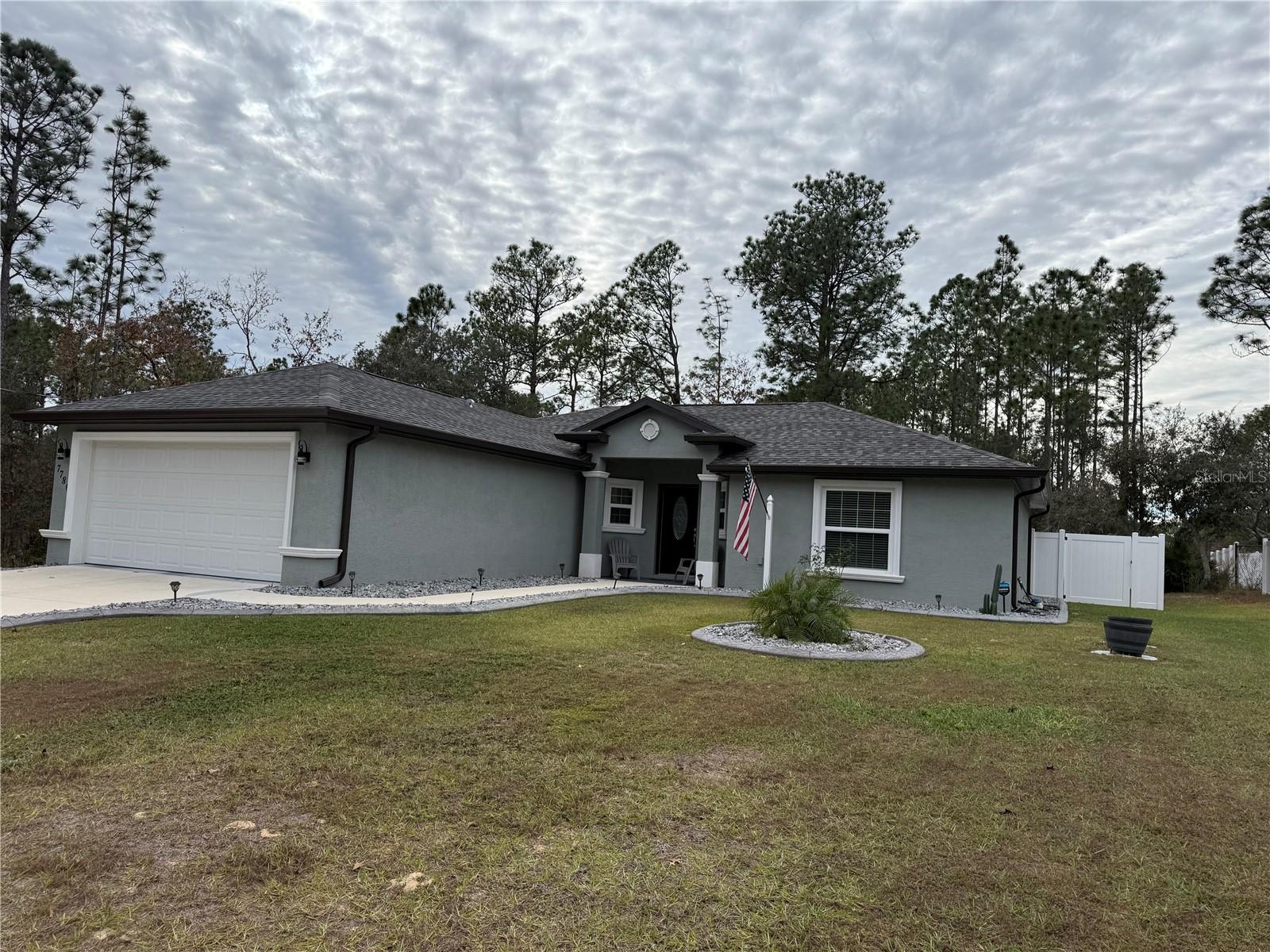 Image 3 of 34 For 7780 Ring Drive