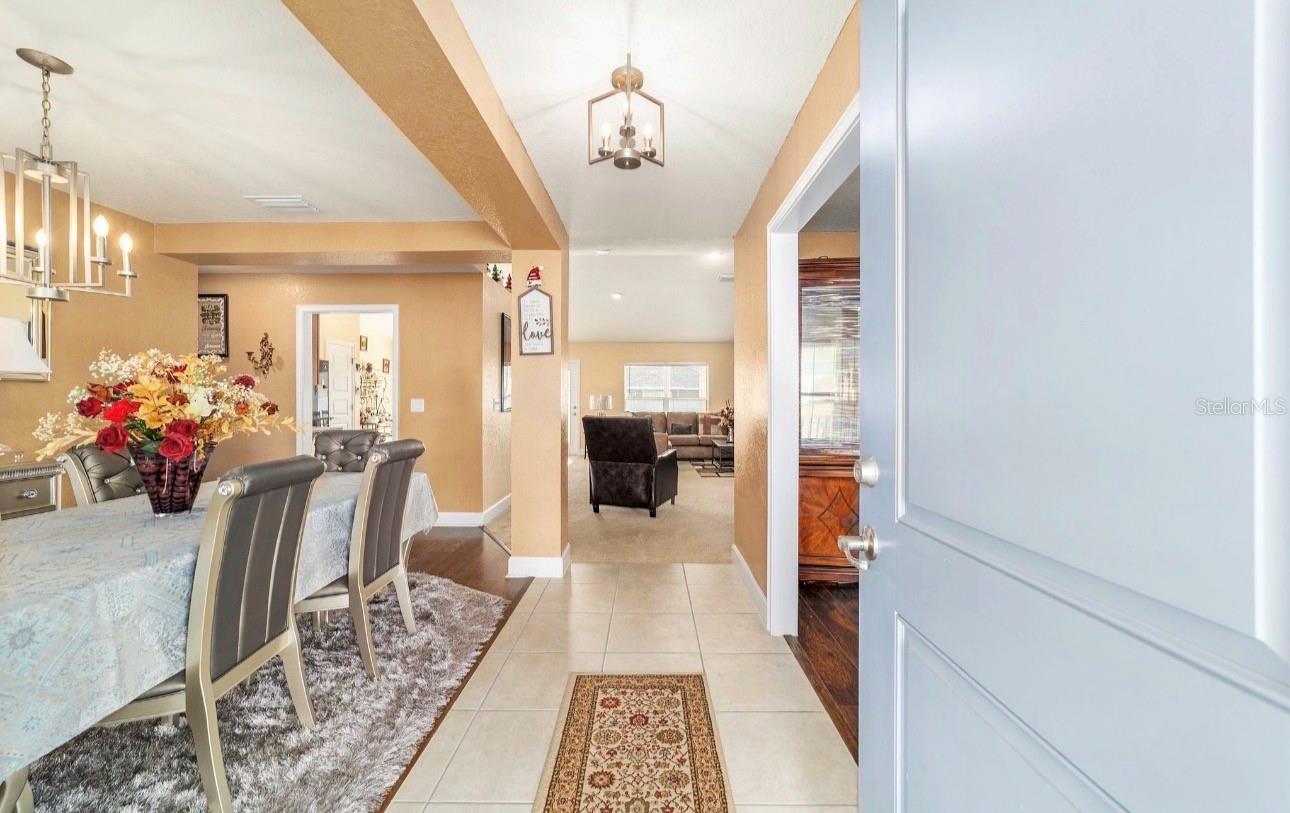 Image 4 of 38 For 4000 98th Place