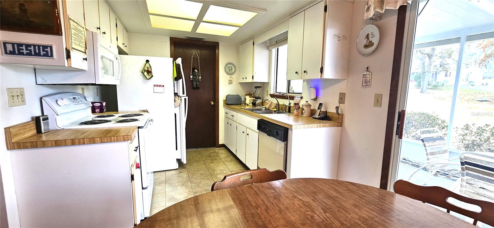 Image 10 of 30 For 8329 106th Street