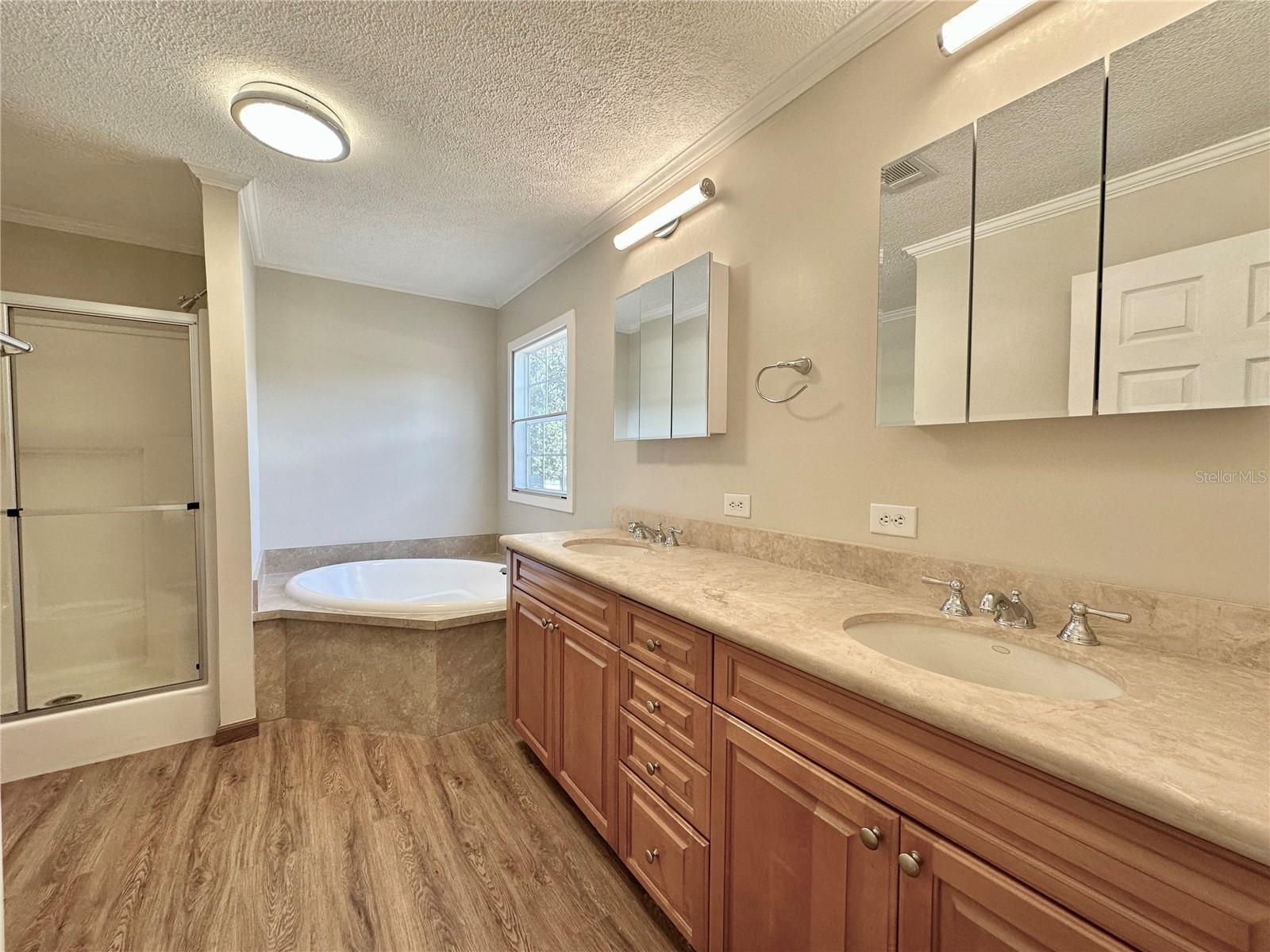 Image 11 of 16 For 19050 49th Place