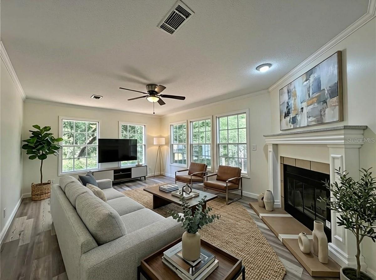 Image 5 of 16 For 19050 49th Place